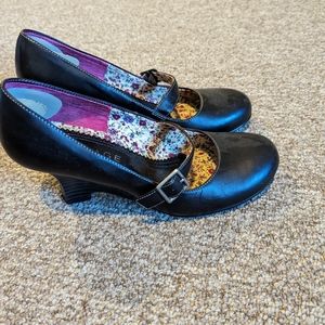 Black Mary Jane Wedge Heels. Size 8.5